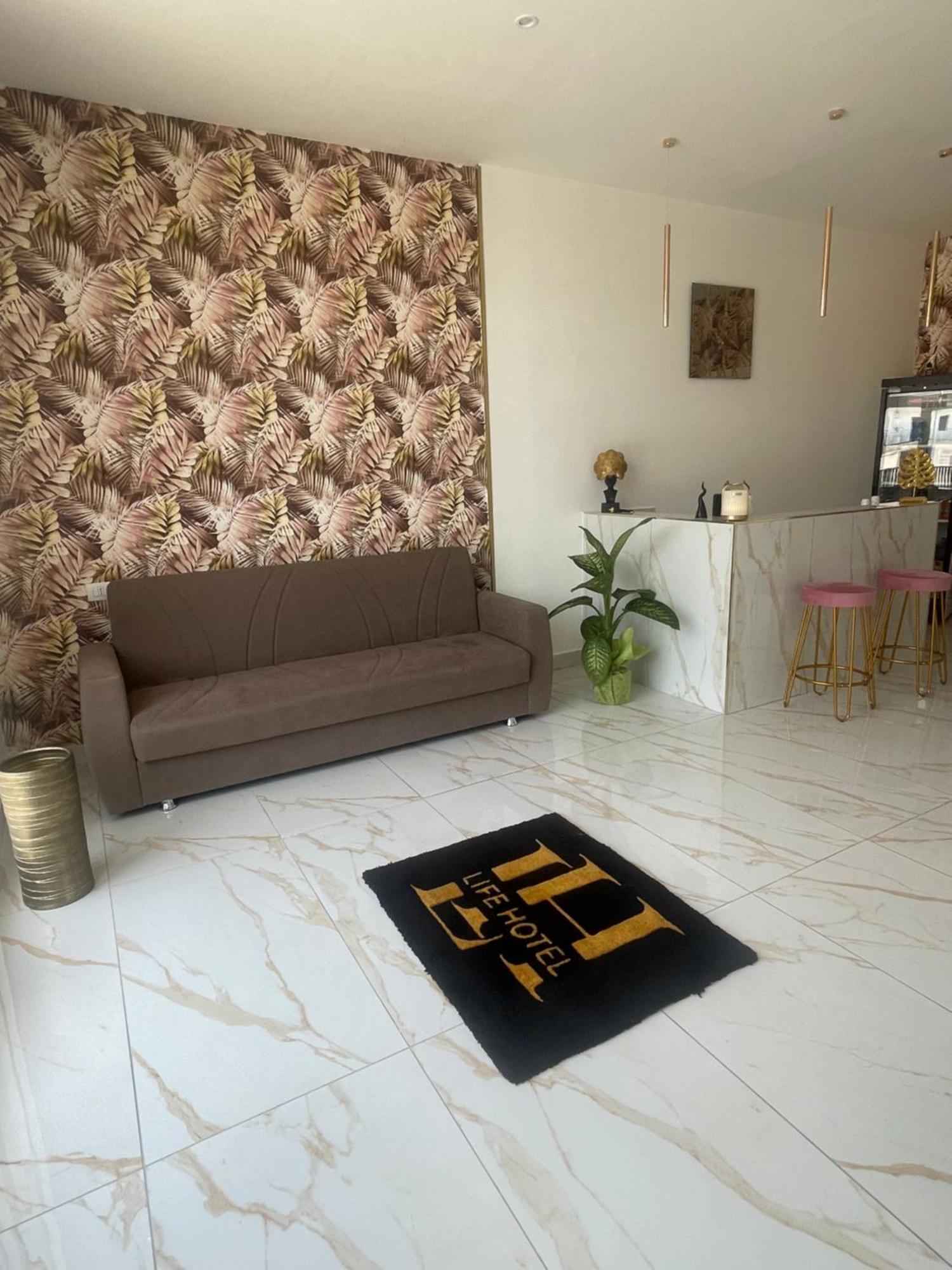 Life Hotel Casalnuovo Di Napoli Extérieur photo